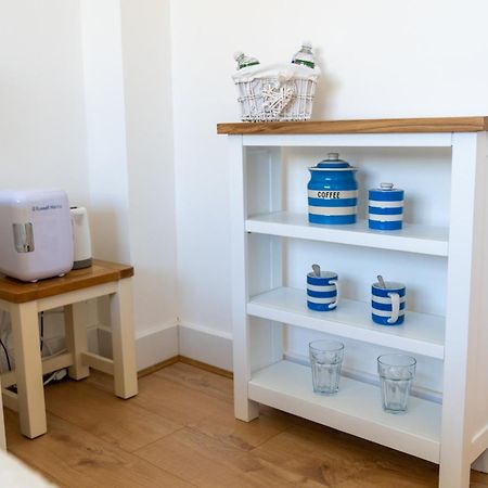 Trethvor House Ensuite Double Room With Free Parking In Quiet Residential Area Padstow Eksteriør billede