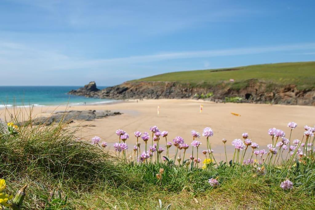 Trethvor House Ensuite Double Room With Free Parking In Quiet Residential Area Padstow Eksteriør billede