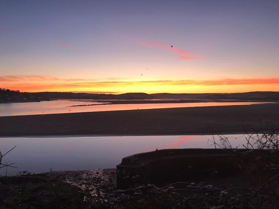 Trethvor House Ensuite Double Room With Free Parking In Quiet Residential Area Padstow Eksteriør billede